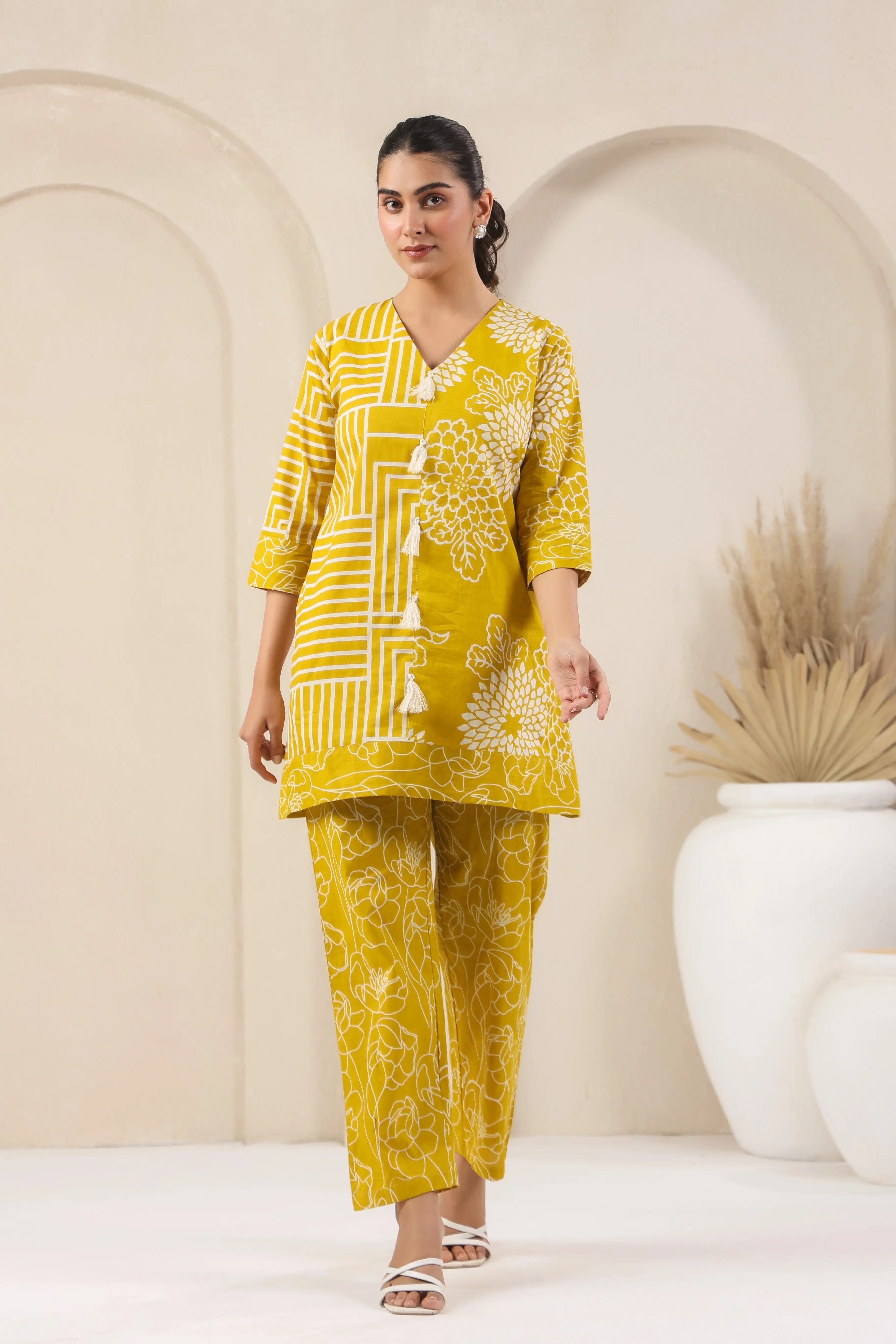 Line Yellow Printed Co-Ord Set Tassels - Visramaa