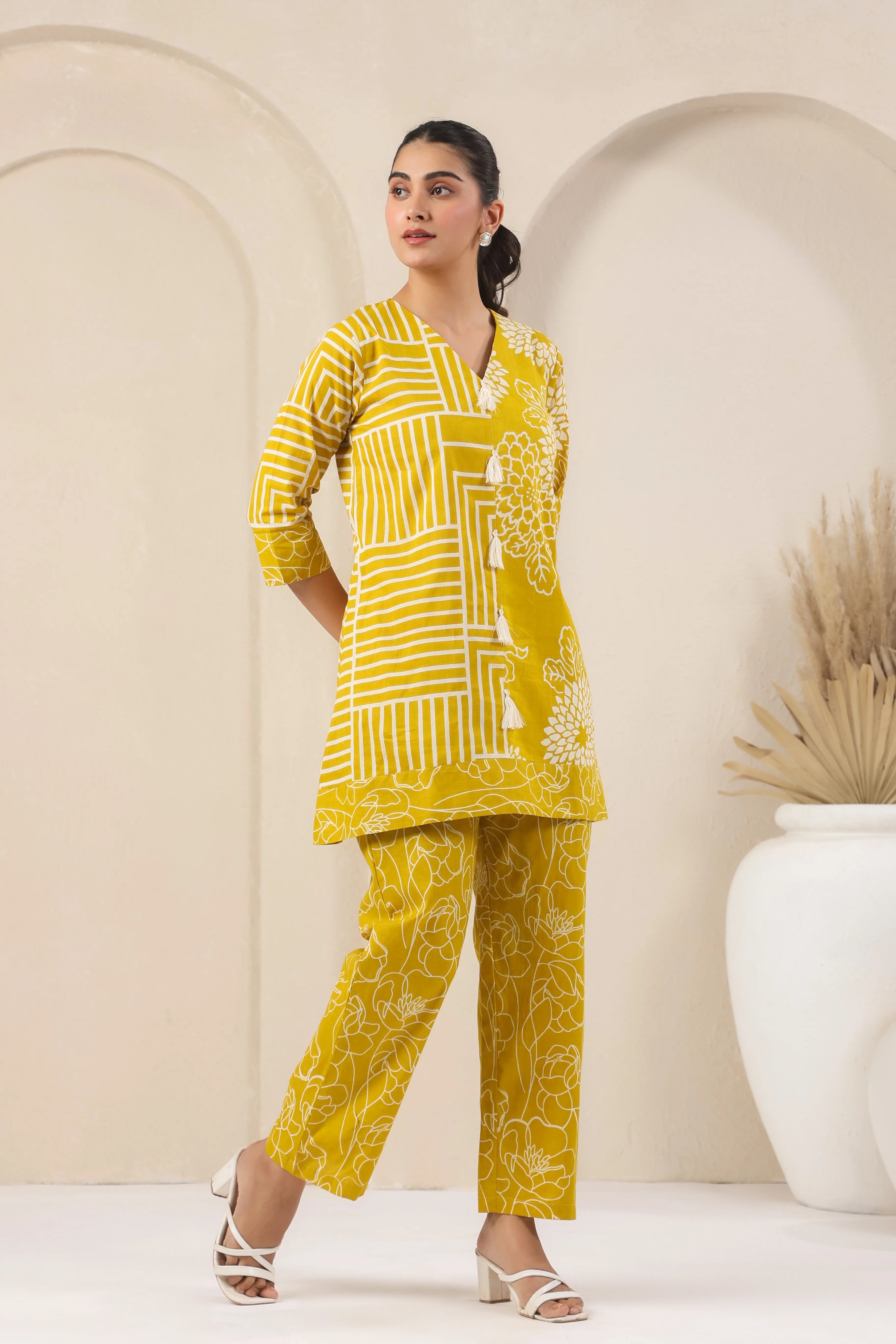 Line Yellow Printed Co-Ord Set Tassels - Visramaa