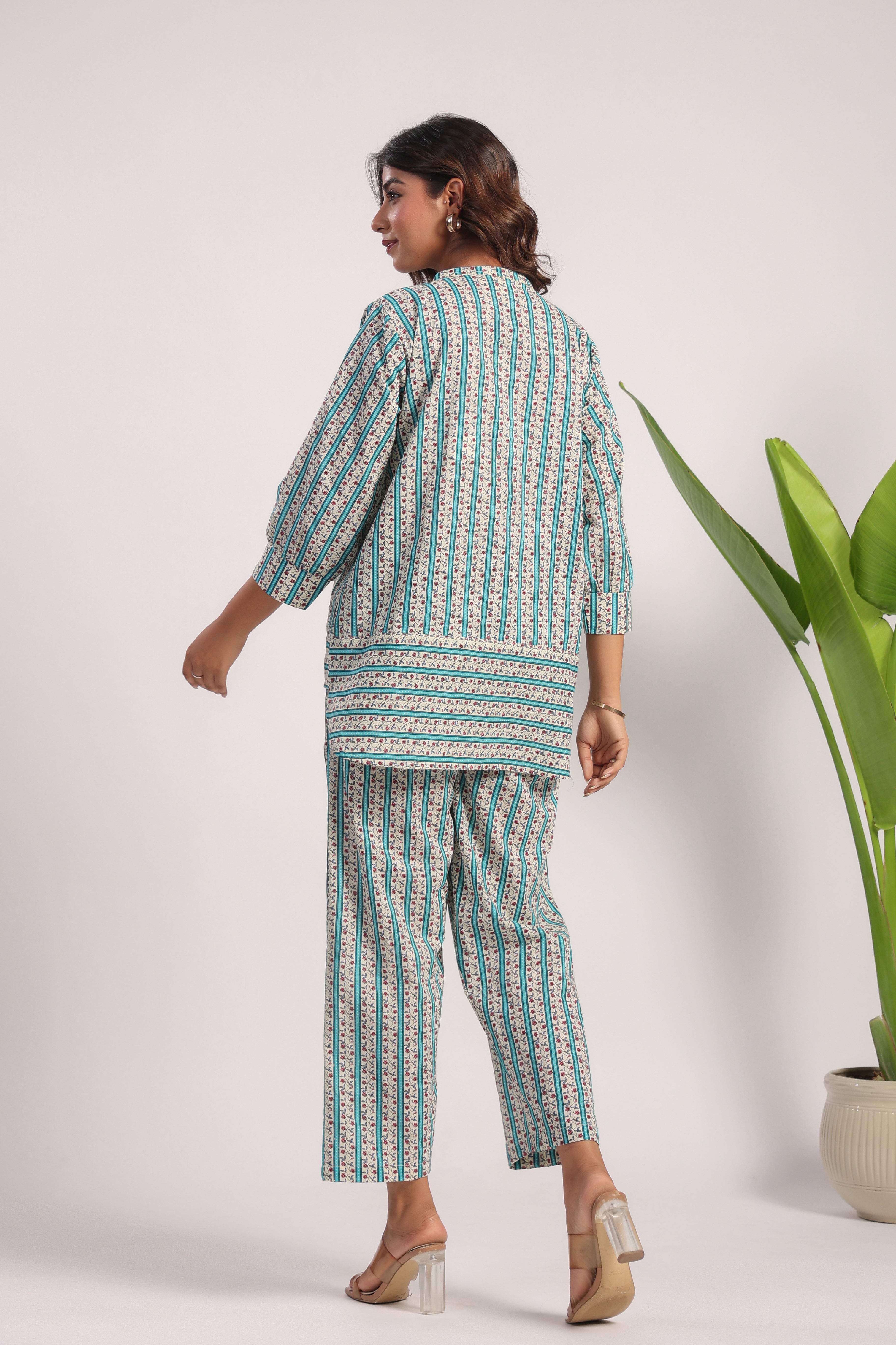 Ferozi cotton night suit